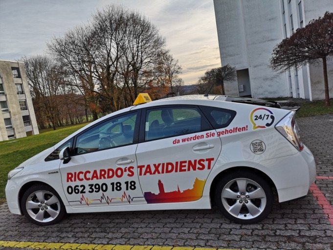 RICCARDO'S TAXIDIENST