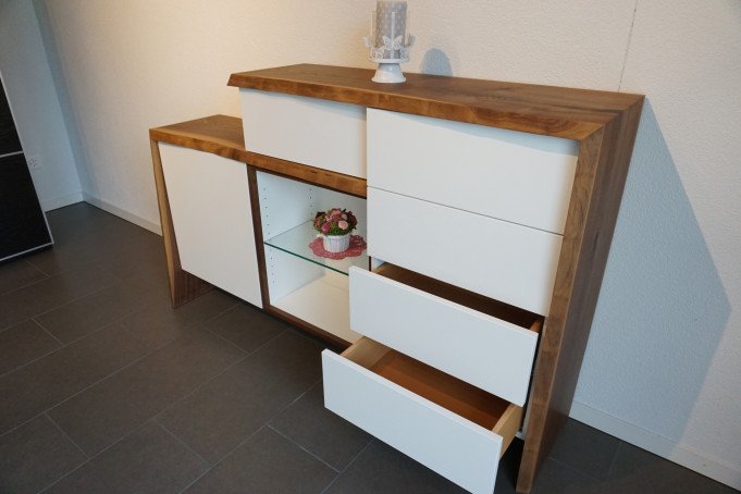 Schrank