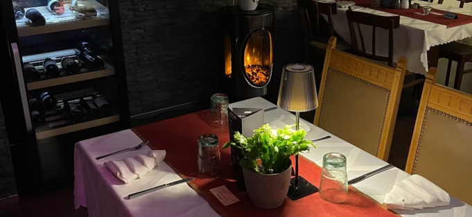 ITACAN Bar & Restaurant Pinserie